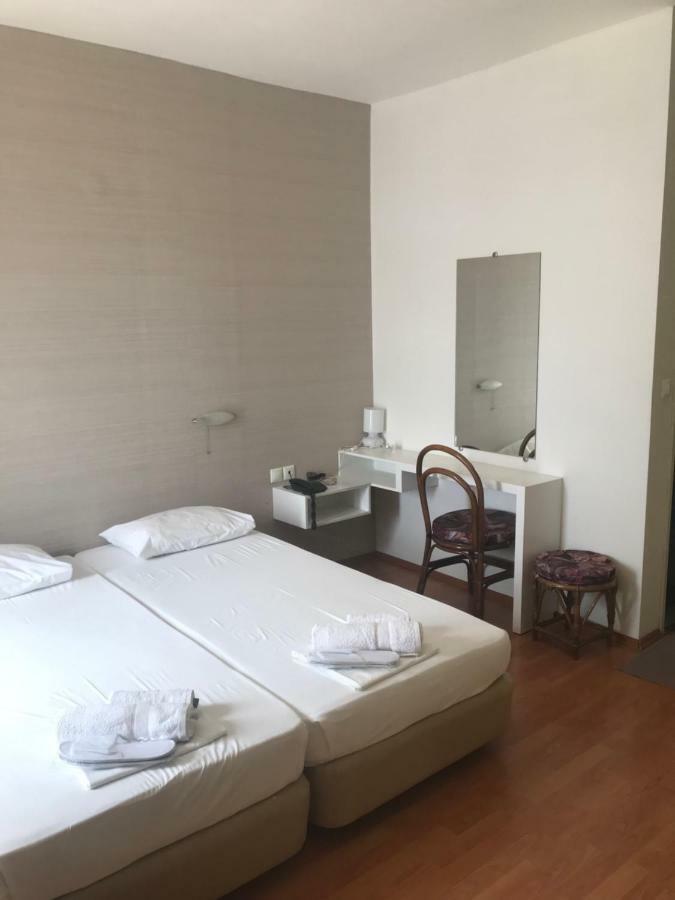 Hotel Annema And Restaurant